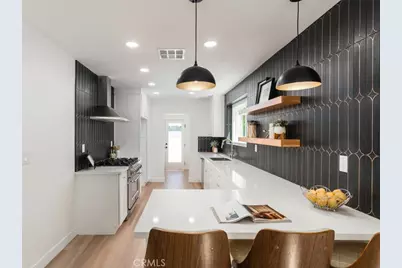 3810 Olmsted Avenue, Los Angeles, CA 90008 - Photo 9