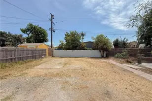 336 W Caldwell St, Compton, CA 90220 - Photo 19