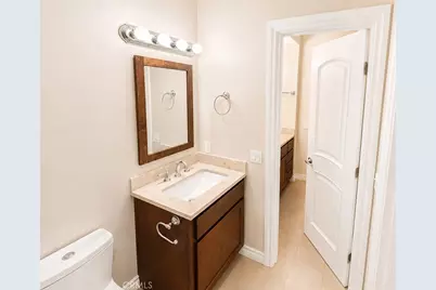 1910 Grismer #H, Burbank, CA 91504 - Photo 19