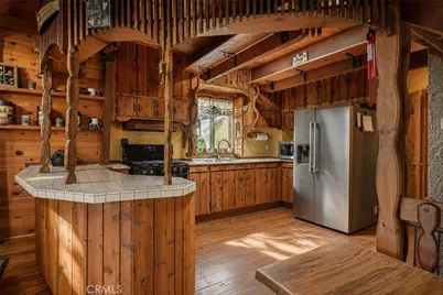 24244 Altdorf, Crestline, CA 92325 - Photo 9
