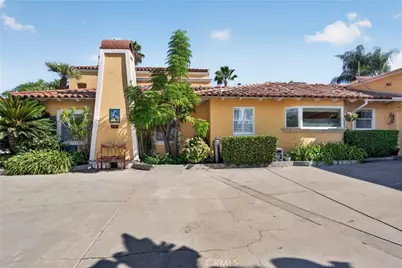 11530 Terracina Boulevard, Redlands, CA 92373 - Photo 9
