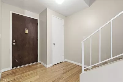 7802 Via Tortona, Los Angeles, CA 91504 - Photo 9