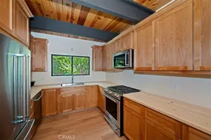 359 John Muir Rd, Lake Arrowhead, CA 92352 - Photo 9
