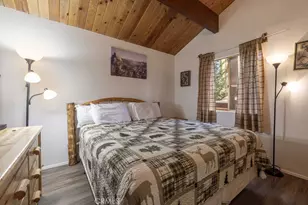 926 Robinhood, Big Bear City, CA 92314 - Photo 7