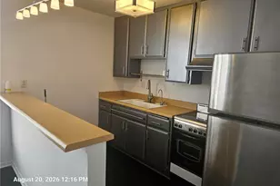 11645 Montana Ave, Los Angeles, CA 90049 - Photo 7