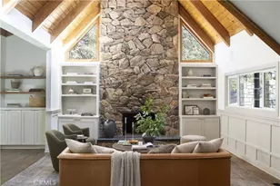 995 Tirol Ln, Lake Arrowhead, CA 92352 - Photo 1
