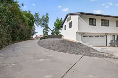 636 E Mariposa, Redlands, CA 92373 - Photo 43