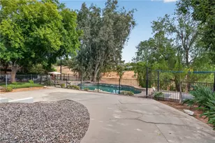 636 E Mariposa, Redlands, CA 92373 - Photo 47