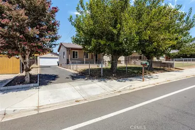 34792 Avenue E, Yucaipa, CA 92399 - Photo 5