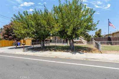34792 Avenue E, Yucaipa, CA 92399 - Photo 3