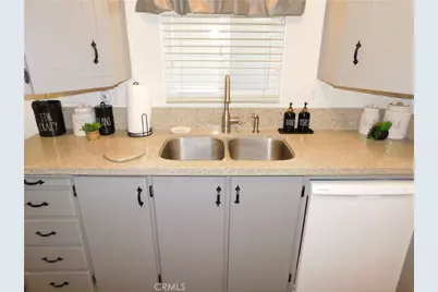 975 California Street #100, Calimesa, CA 92320 - Photo 15