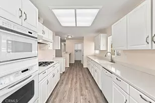 38260 Via Coleta, Murrieta, CA 92563 - Photo 17