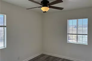 6688 Yucca Ave, 29 Palms MCB, CA 92277 - Photo 17