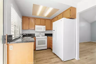 875 Hogan Avenue, Banning, CA 92220 - Photo 11