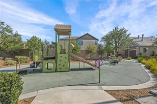 16001 Chase, Fontana, CA 92336 - Photo 33