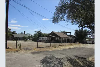 1345 Turquoise Avenue, Mentone, CA 92359 - Photo 3