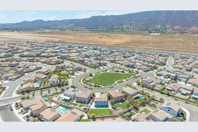 29517 Summerly Place, Lake Elsinore, CA 92530 - Photo 43