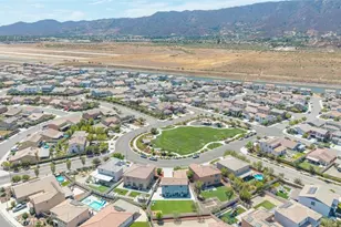 29517 Summerly Pl, Lake Elsinore, CA 92530 - Photo 43