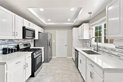 41845 Channing, Hemet, CA 92544 - Photo 3