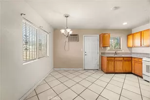1575 S Tippecanoe, San Bernardino, CA 92408 - Photo 5