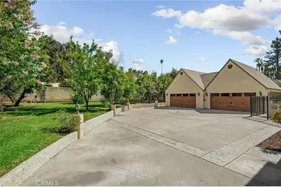 731 W Highland Avenue, Redlands, CA 92373 - Photo 53
