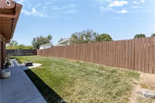 34194 Hidden Cove, Yucaipa, CA 92399 - Photo 33