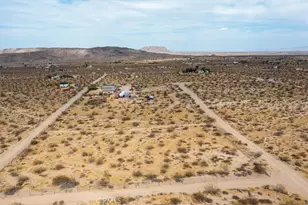55576 Valley View Rd, Landers, CA 92285 - Photo 39