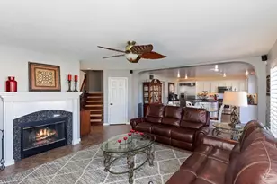 825 Derby, Corona, CA 92882 - Photo 9
