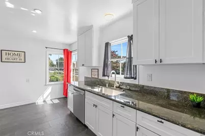 3633 Lime, Long Beach, CA 90807 - Photo 13
