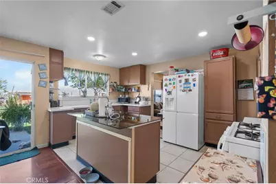 10654 Alton Place, Adelanto, CA 92301 - Photo 19