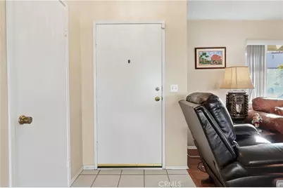 11477 Benton, Loma Linda, CA 92354 - Photo 5