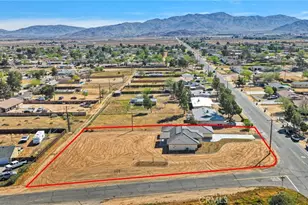 21960 Ramona, Apple Valley, CA 92307 - Photo 59
