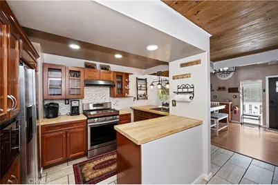 524 Highland, Sugarloaf, CA 92386 - Photo 15