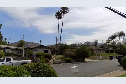 1733 Bonita Vista, San Bernardino, CA 92404 - Photo 39