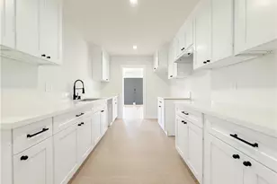 900 N Evers Ave, Compton, CA 90220 - Photo 5