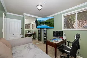 24288 Zurich Dr, Crestline, CA 92325 - Photo 35