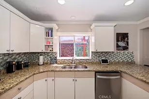 24288 Zurich Dr, Crestline, CA 92325 - Photo 11