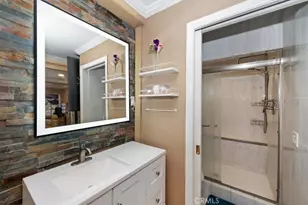 24288 Zurich Dr, Crestline, CA 92325 - Photo 19