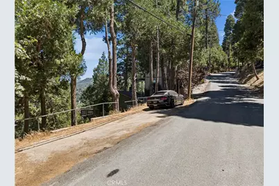 24240 Bernard Drive, Crestline, CA 92325 - Photo 5