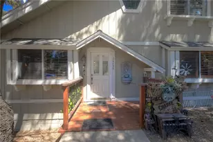 24896 Matterhorn Ct, Crestline, CA 92325 - Photo 5