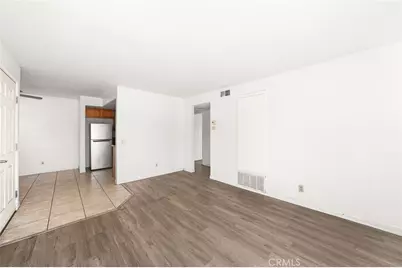 1327 Massachusetts #205, Riverside, CA 92507 - Photo 23