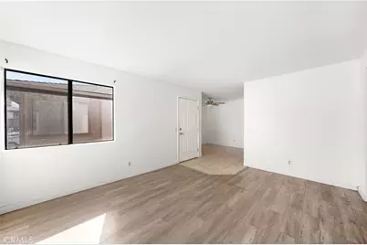 1327 Massachusetts #205, Riverside, CA 92507 - Photo 5