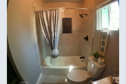3323 N Mayfield Ave, San Bernardino, CA 92405 - Photo 13