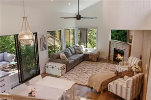 27721 Peninsula Dr, Lake Arrowhead, CA 92352 - Photo 15