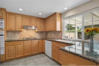 302 Sarah Avenue, Placentia, CA 92870 - Photo 19