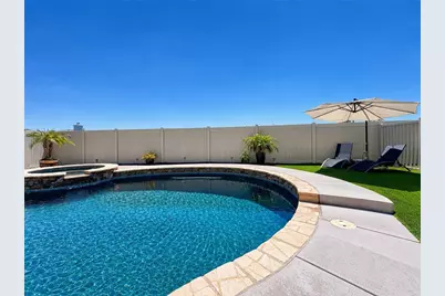 34293 Oakwood, Yucaipa, CA 92399 - Photo 9