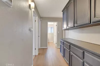 10130 Evelyn, California City, CA 93505 - Photo 17