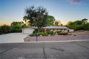 10222 Cherry Croft Dr, Yucaipa, CA 92399 - Photo 1