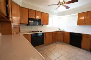 10222 Cherry Croft Dr, Yucaipa, CA 92399 - Photo 15