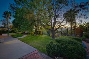 10222 Cherry Croft Dr, Yucaipa, CA 92399 - Photo 21
